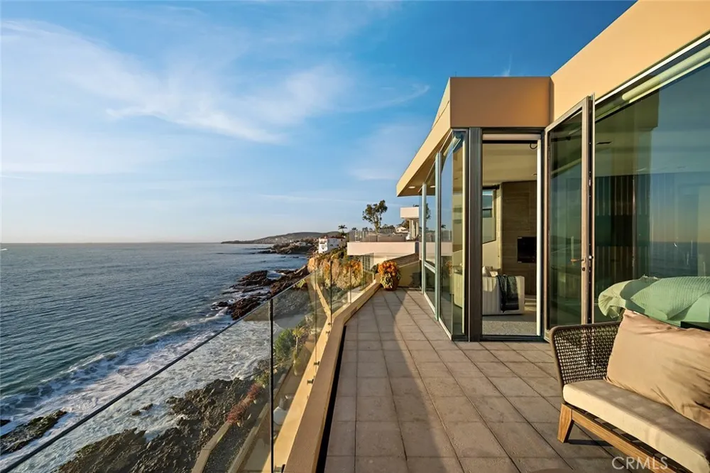 2665 Victoria Drive Laguna Beach, CA 92651