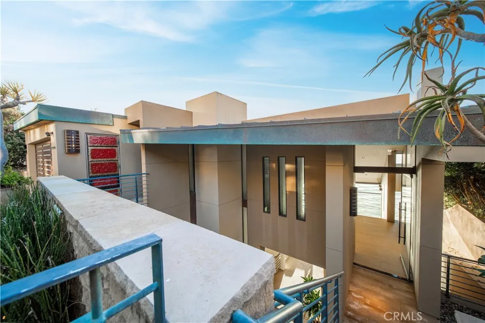 2665 Victoria Drive Laguna Beach, CA 92651