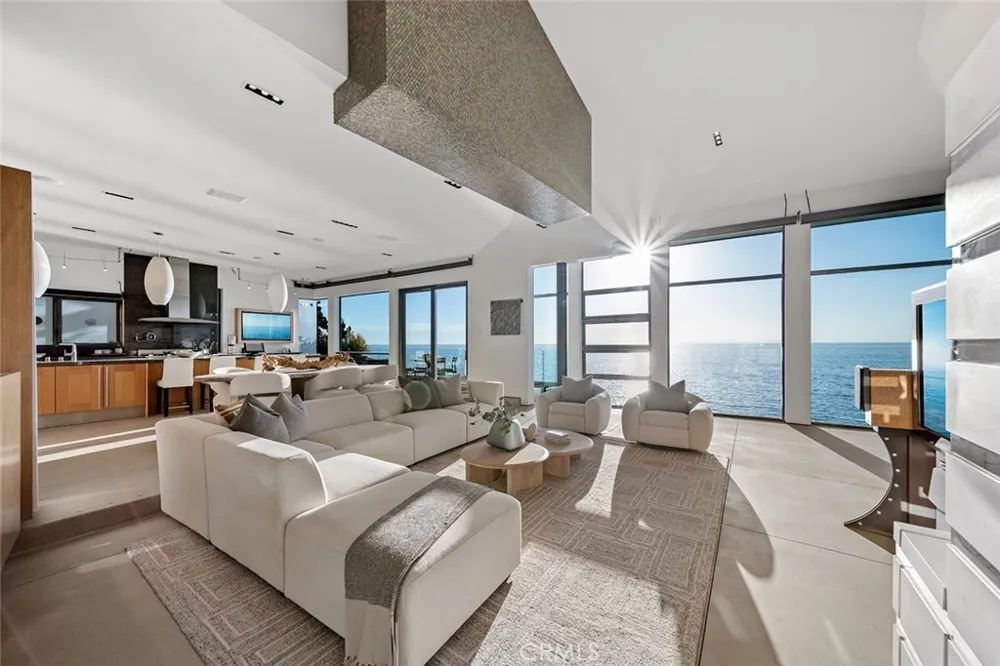 2665 Victoria Drive Laguna Beach, CA 92651