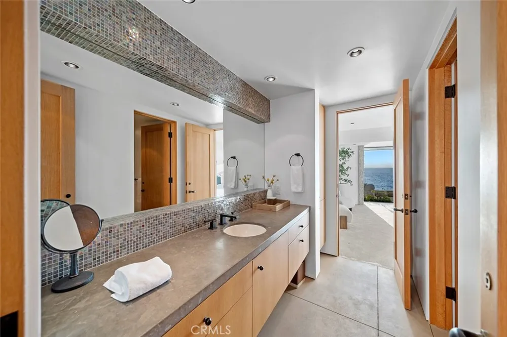 2665 Victoria Drive Laguna Beach, CA 92651