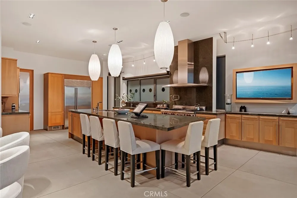 2665 Victoria Drive Laguna Beach, CA 92651