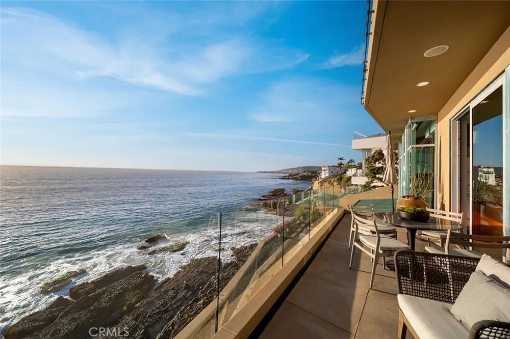 2665 Victoria Drive Laguna Beach, CA 92651