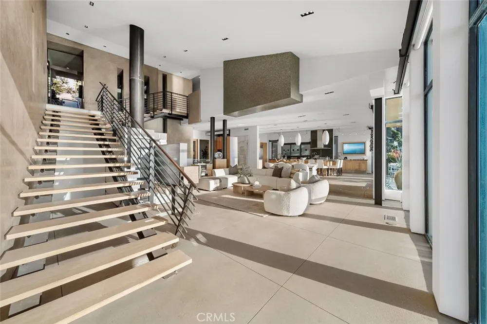 2665 Victoria Drive Laguna Beach, CA 92651