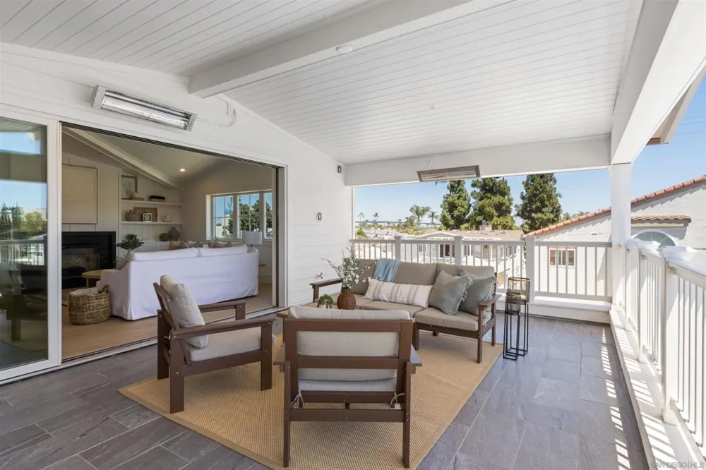 747 Orange Ave #304 Coronado, CA 92118