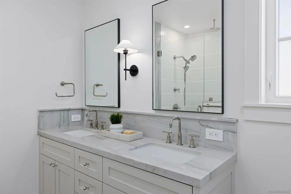 747 Orange Ave #304 Coronado, CA 92118