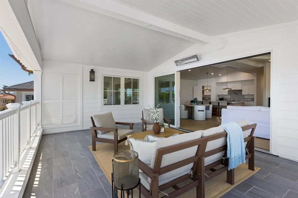 747 Orange Ave #304 Coronado, CA 92118