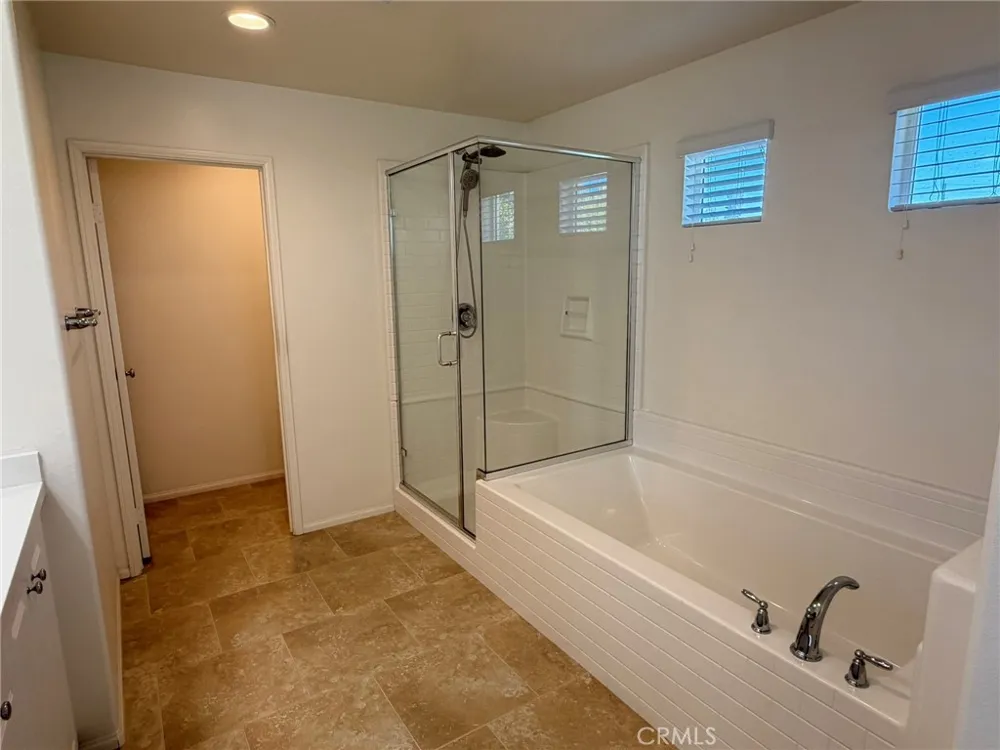 42688 Azure St Temecula, CA 92592