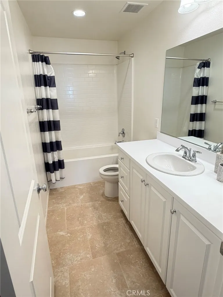 42688 Azure St Temecula, CA 92592