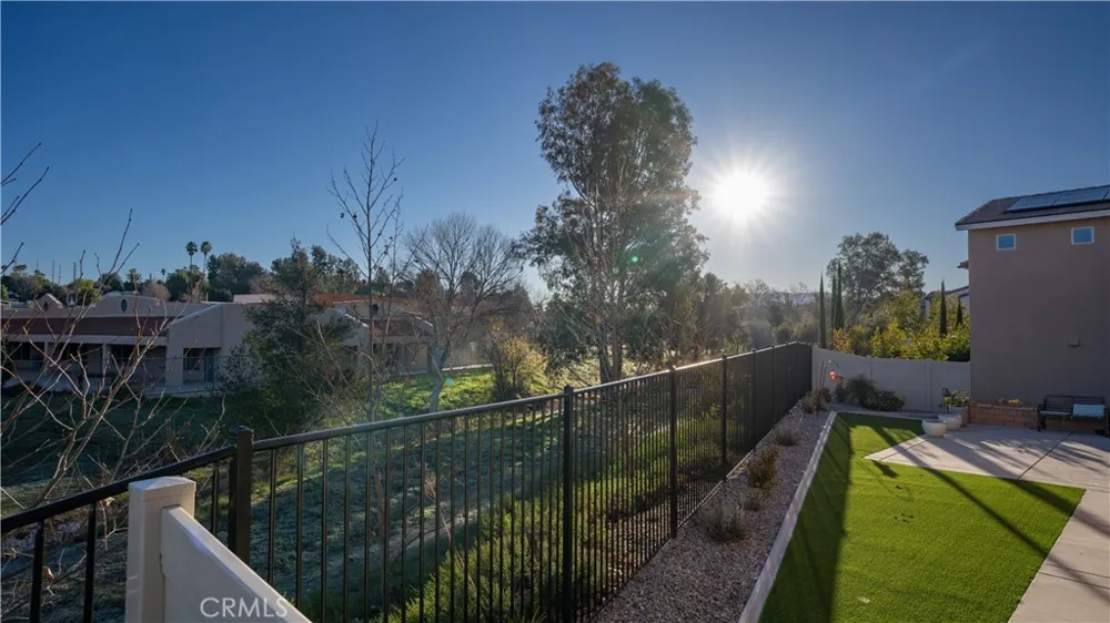 42688 Azure St Temecula, CA 92592