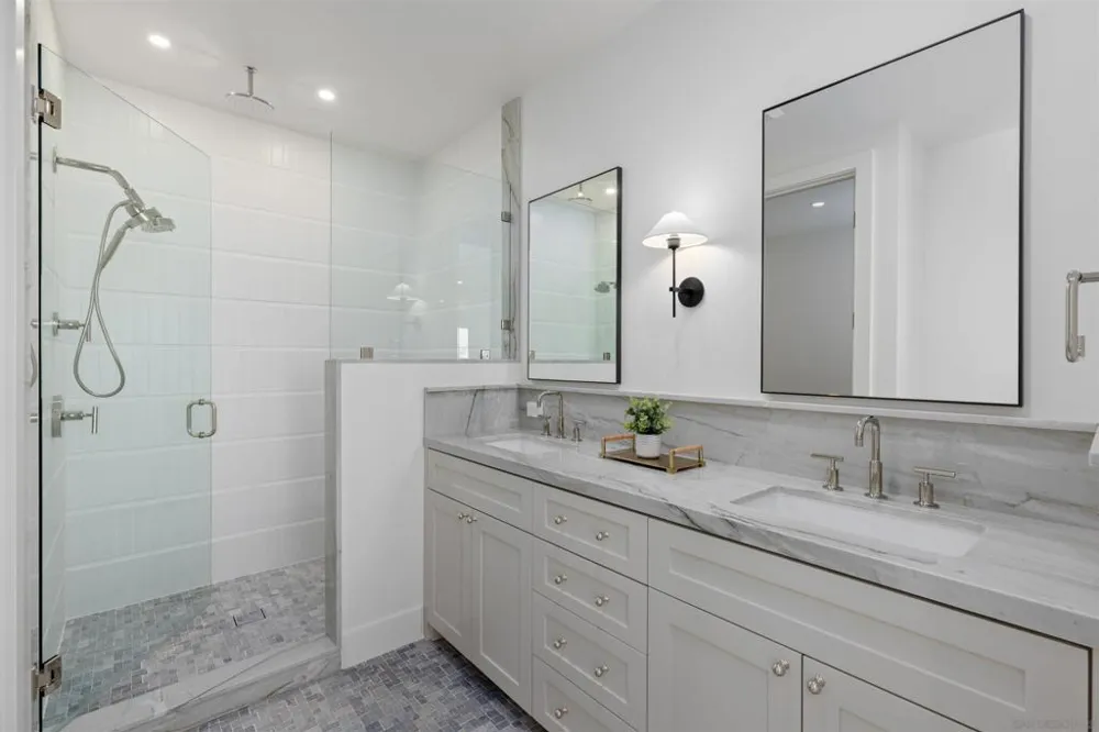 747 Orange Ave #303 Coronado, CA 92118