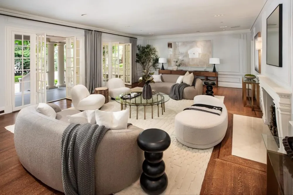 192 Fair Oaks Lane Atherton, CA 94027