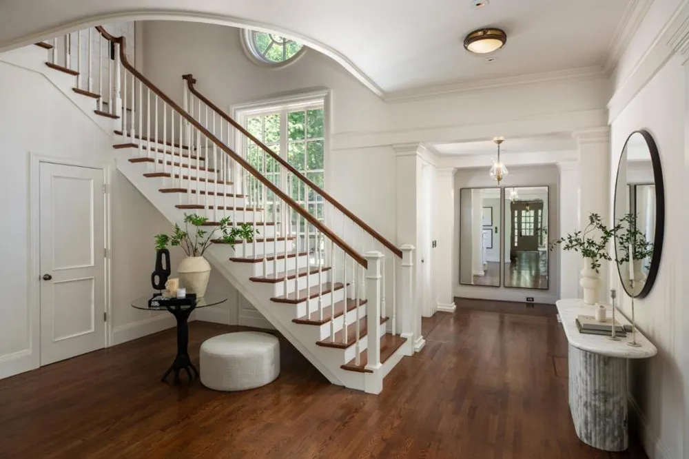 192 Fair Oaks Lane Atherton, CA 94027
