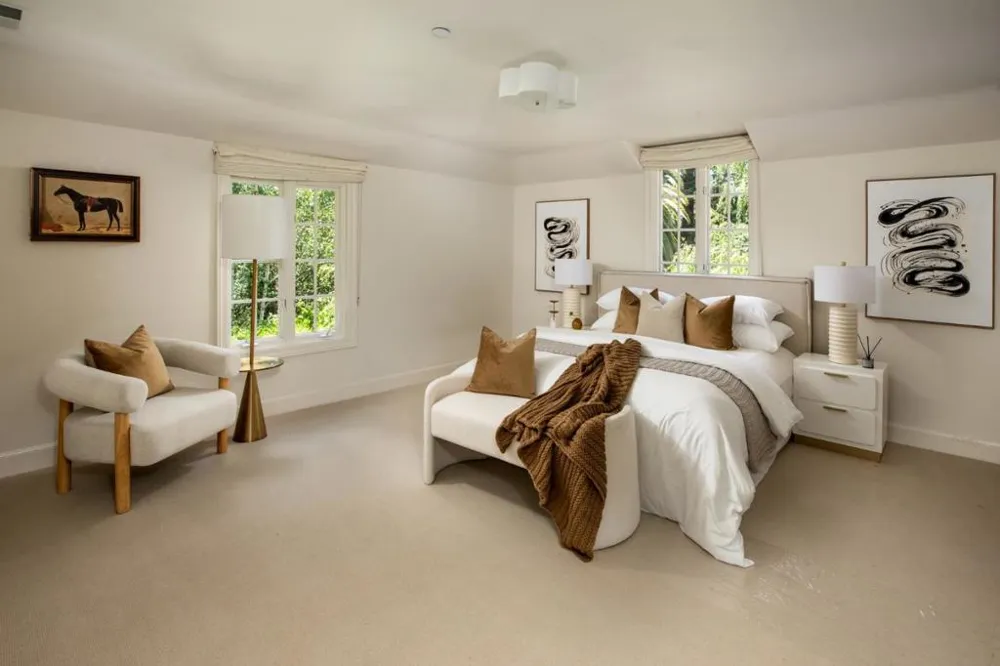 192 Fair Oaks Lane Atherton, CA 94027