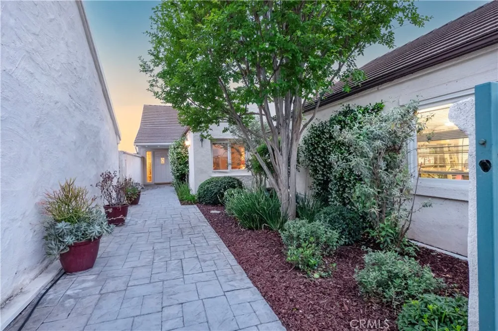 1804 Prince Albert Drive Riverside, CA 92507