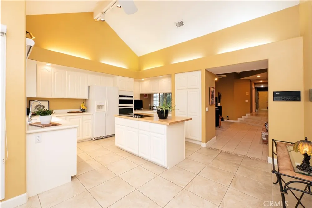 1804 Prince Albert Drive Riverside, CA 92507