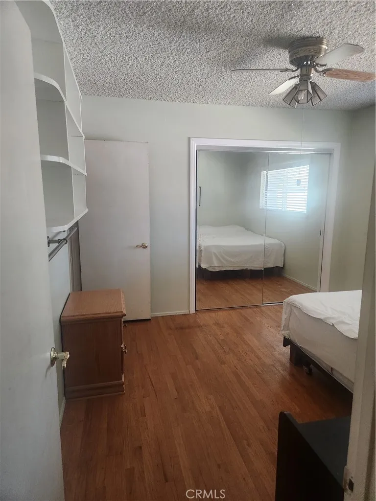 4600 Lauderdale Ave. La Crescenta, CA 91212