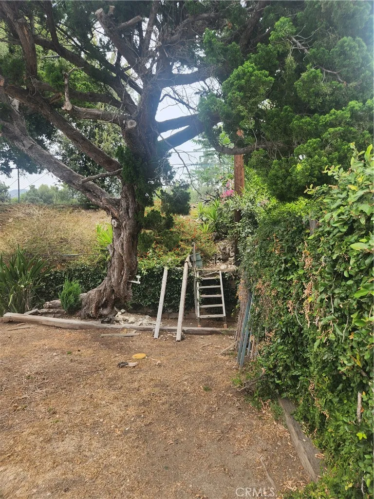 4600 Lauderdale Ave. La Crescenta, CA 91212