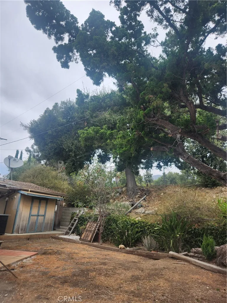 4600 Lauderdale Ave. La Crescenta, CA 91212