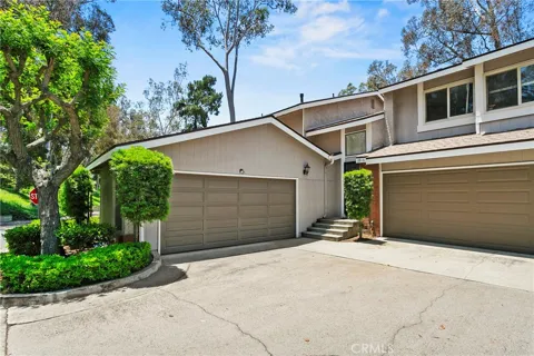 6516 E Camino Vista #1
