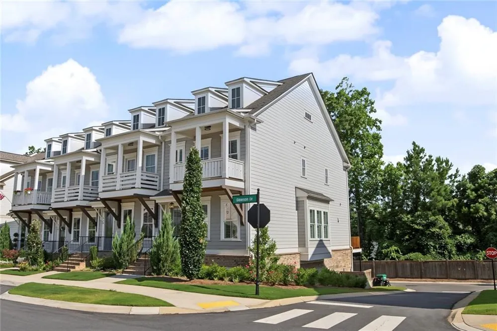 308 Dawson Drive Woodstock, GA 30188