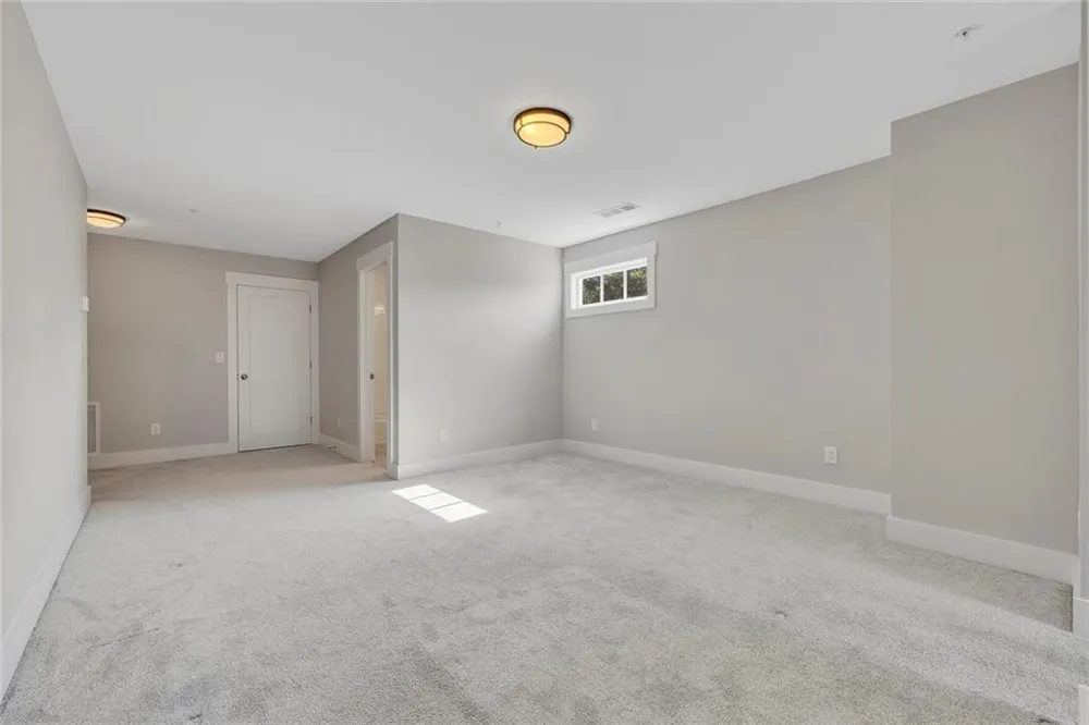 308 Dawson Drive Woodstock, GA 30188