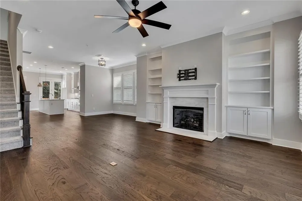 308 Dawson Drive Woodstock, GA 30188