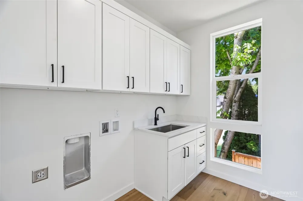 1516 NE 147th Street Shoreline, WA 98155