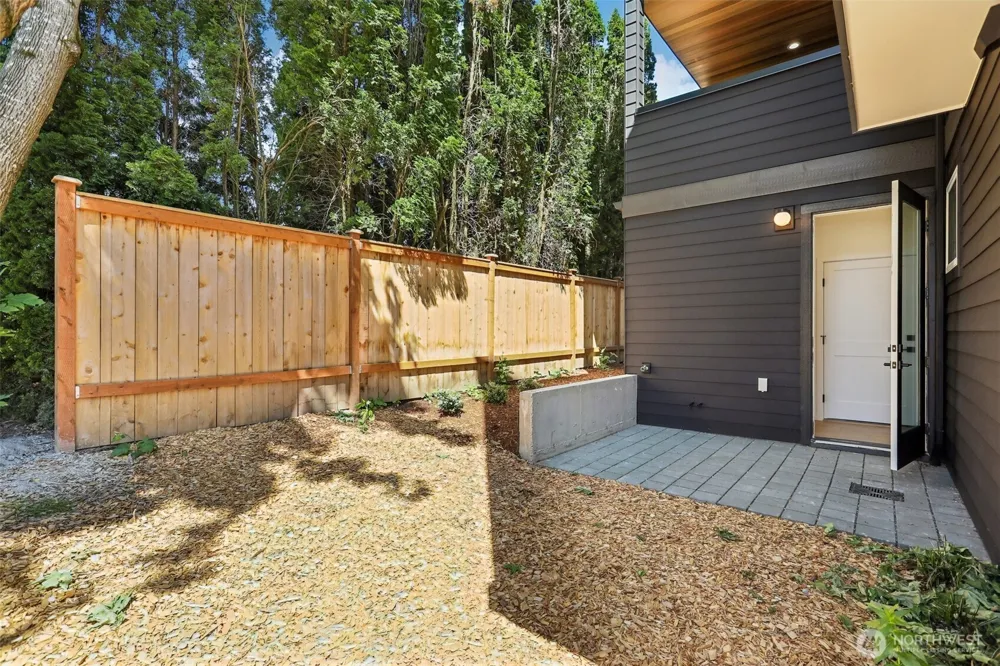 1516 NE 147th Street Shoreline, WA 98155