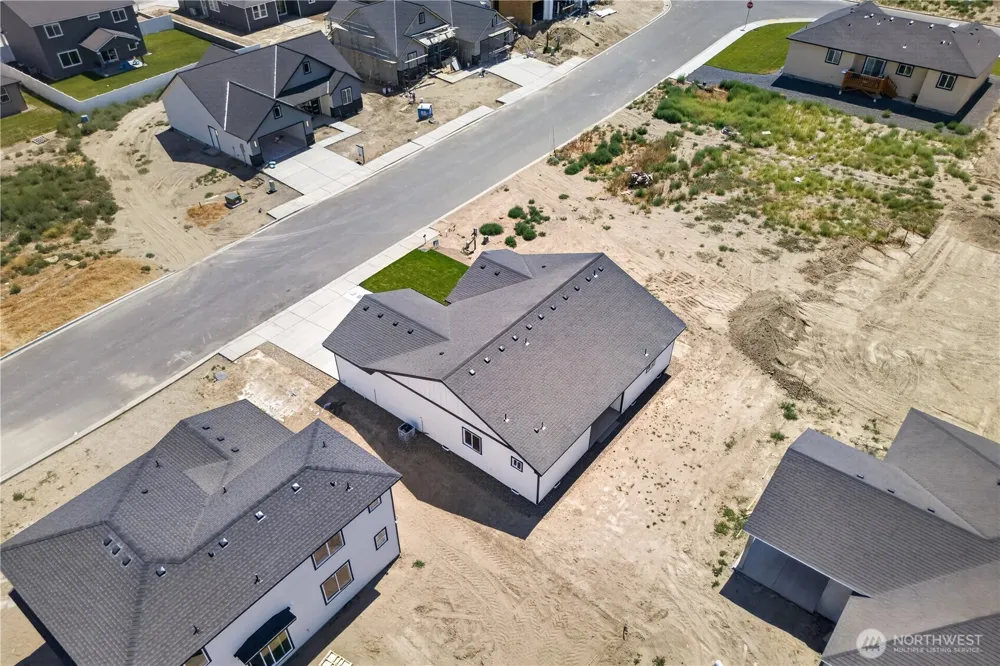 309 Olivia Street Sunnyside, WA 98944