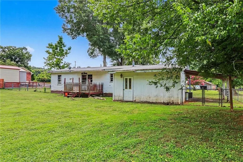 381 River Bend Road SW Plainville, GA 30733