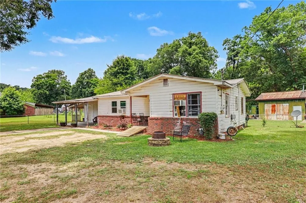 381 River Bend Road SW Plainville, GA 30733