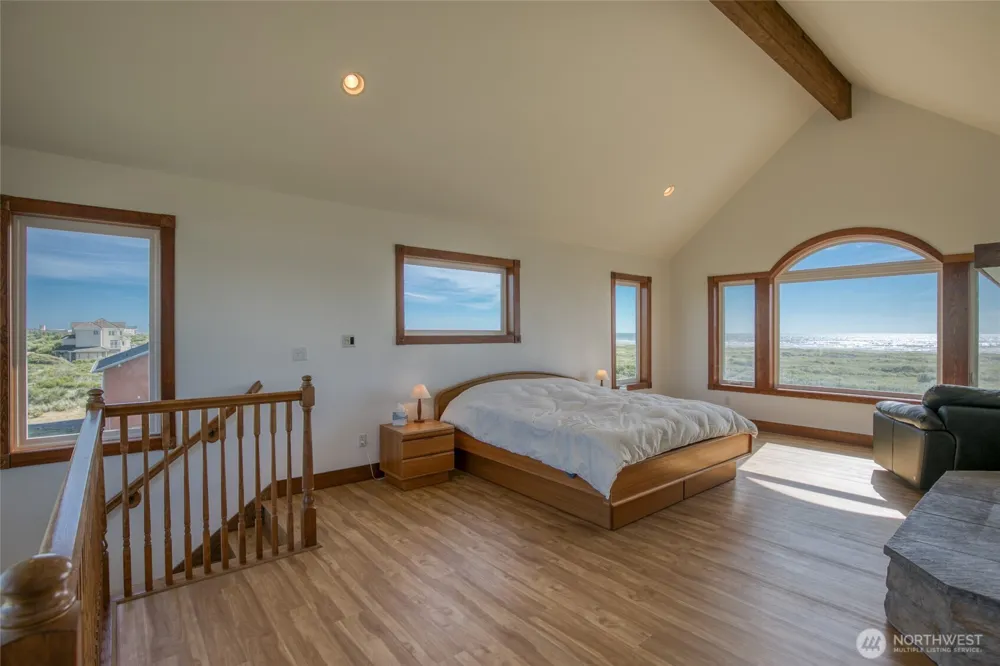 126 Dunes Lane Ocean City, WA 98569
