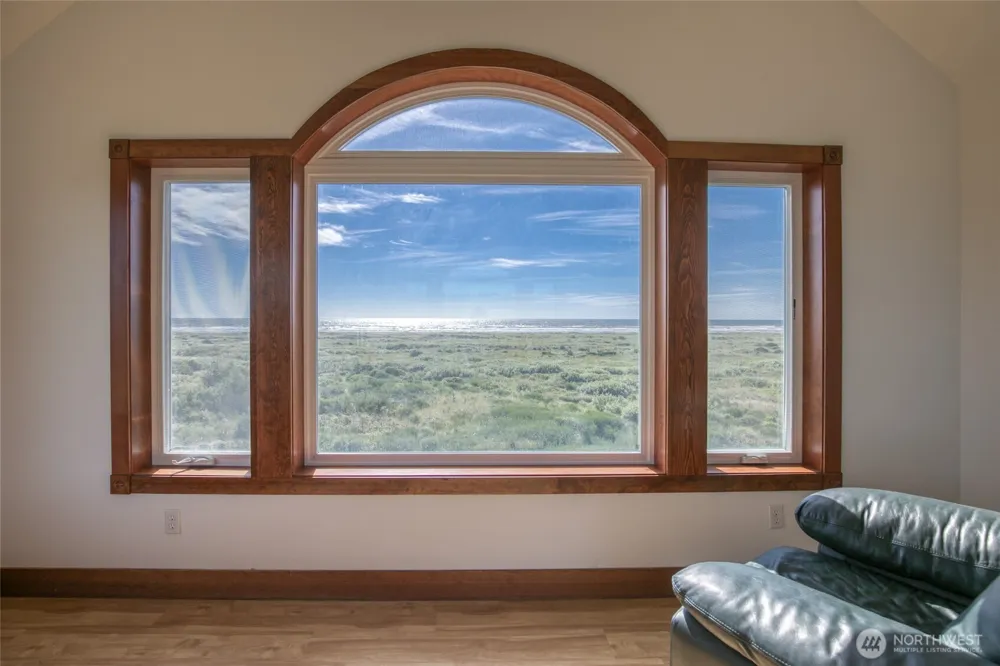 126 Dunes Lane Ocean City, WA 98569