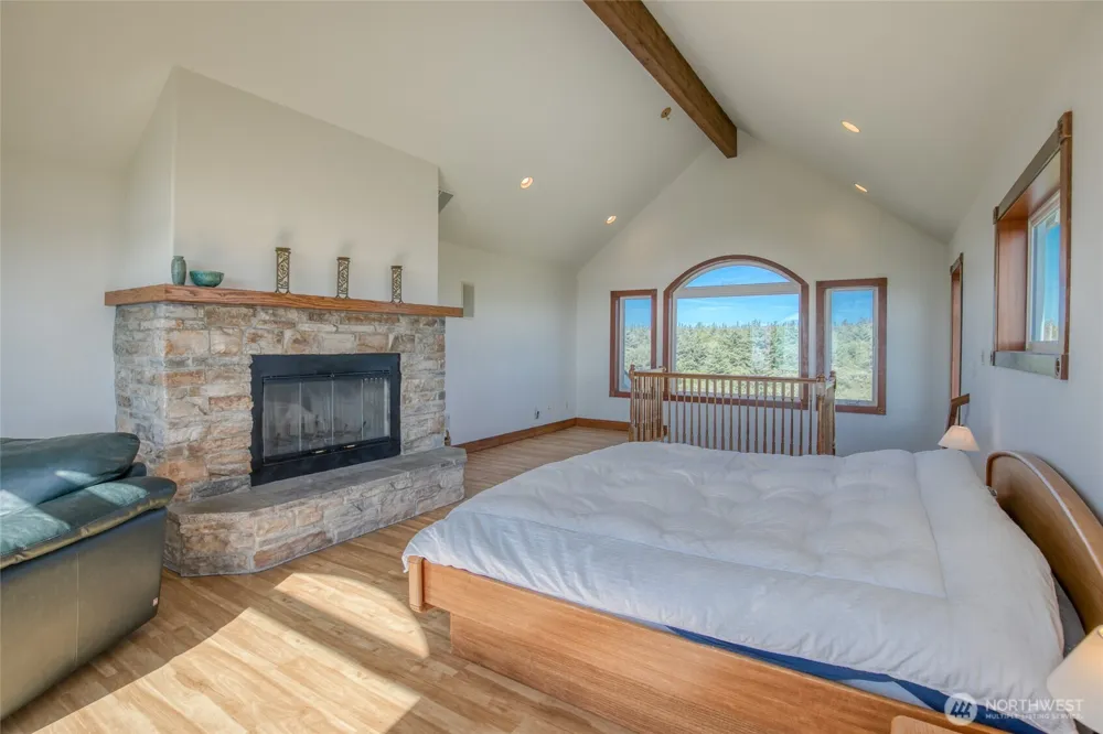 126 Dunes Lane Ocean City, WA 98569