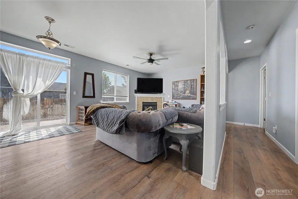 517 Kentucky Drive Moses Lake, WA 98837