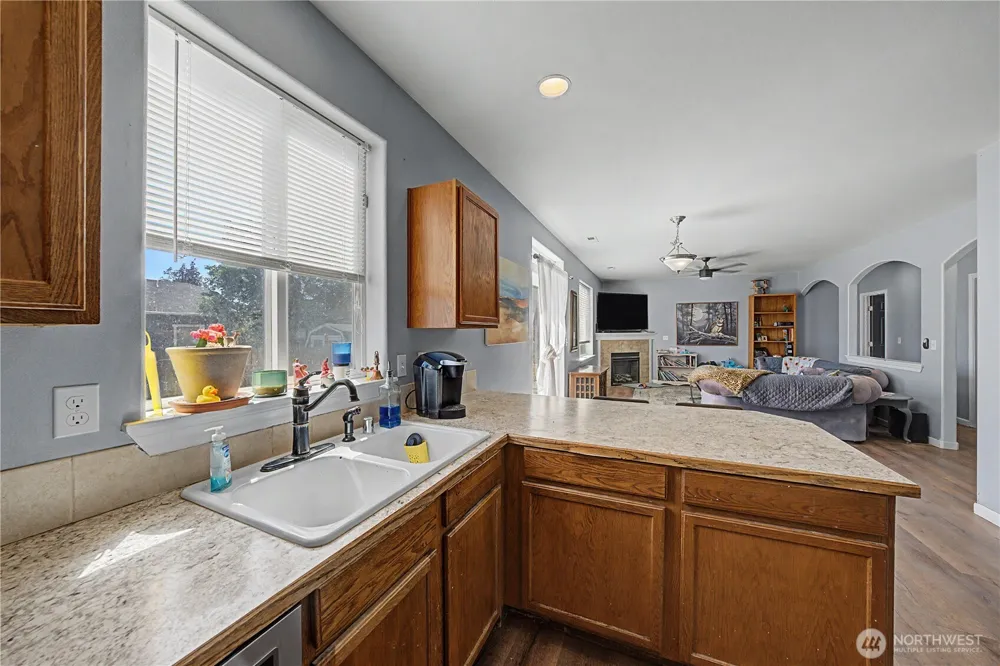 517 Kentucky Drive Moses Lake, WA 98837