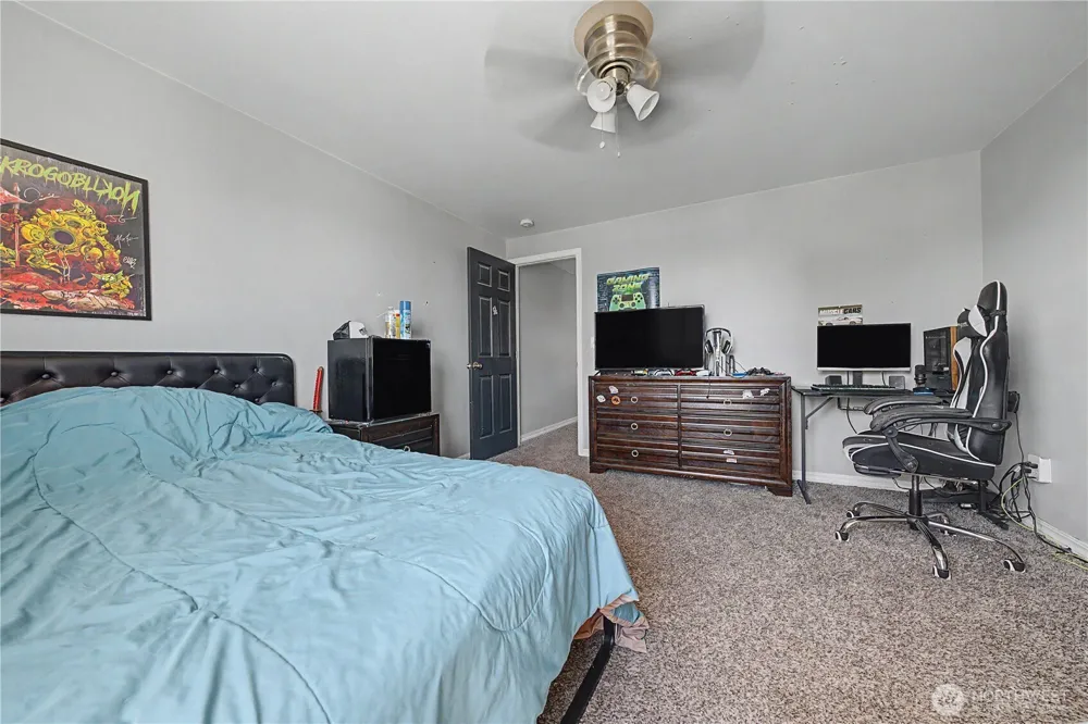 517 Kentucky Drive Moses Lake, WA 98837