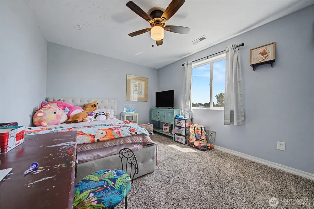 517 Kentucky Drive Moses Lake, WA 98837