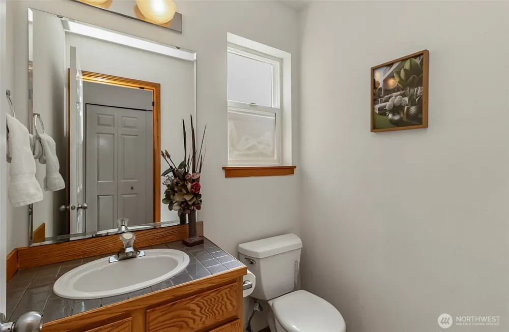 25 166th Place SE Mill Creek, WA 98012