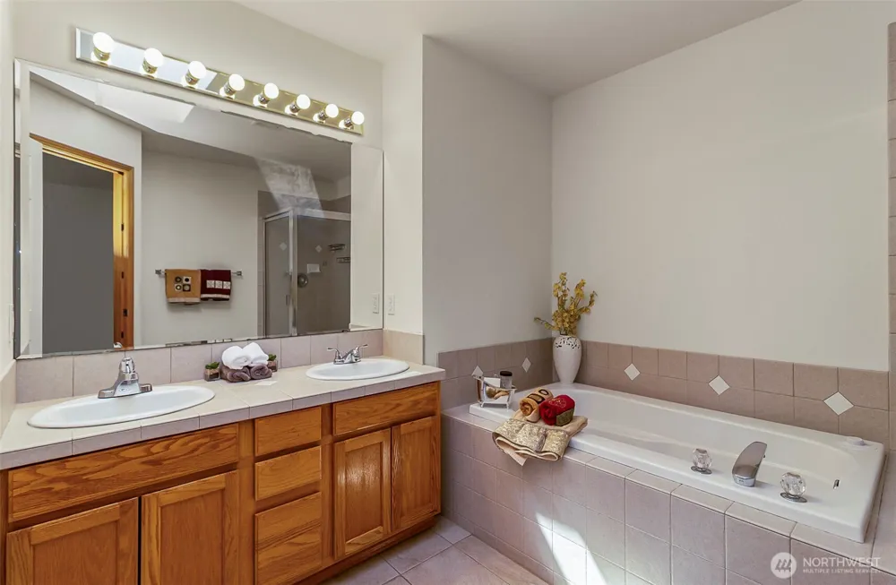 25 166th Place SE Mill Creek, WA 98012