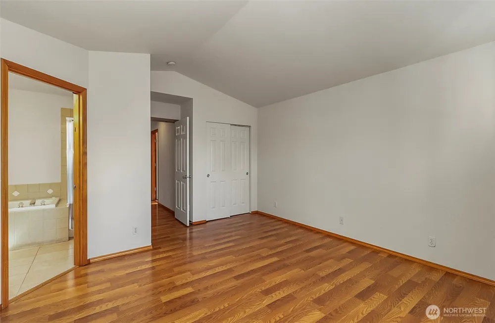 25 166th Place SE Mill Creek, WA 98012