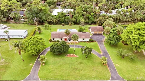 6824 Lakeside Road