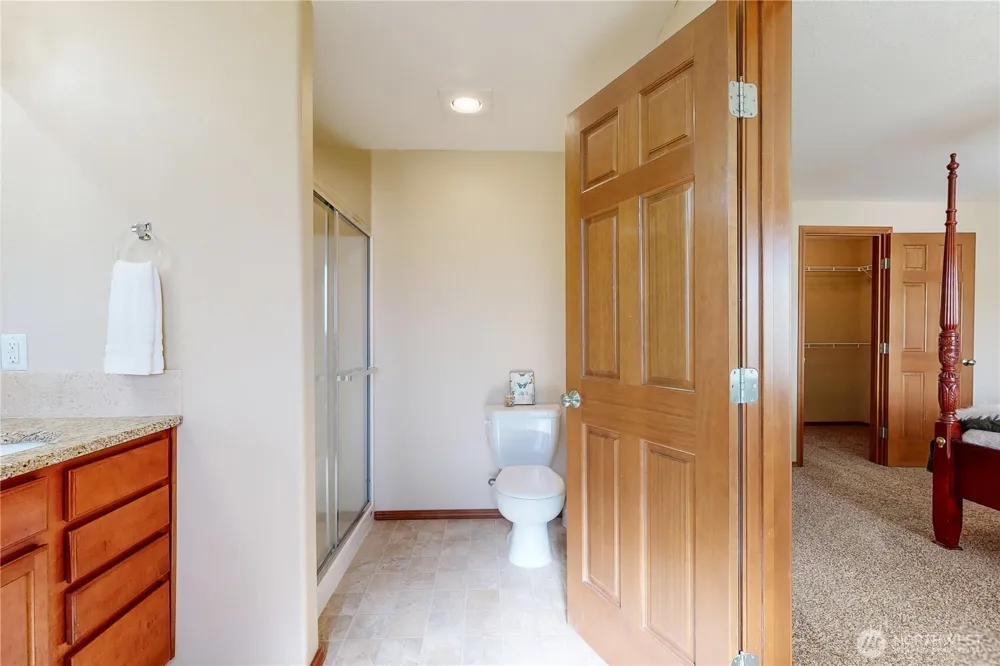 107 S Hill Street Weston, OR 97886