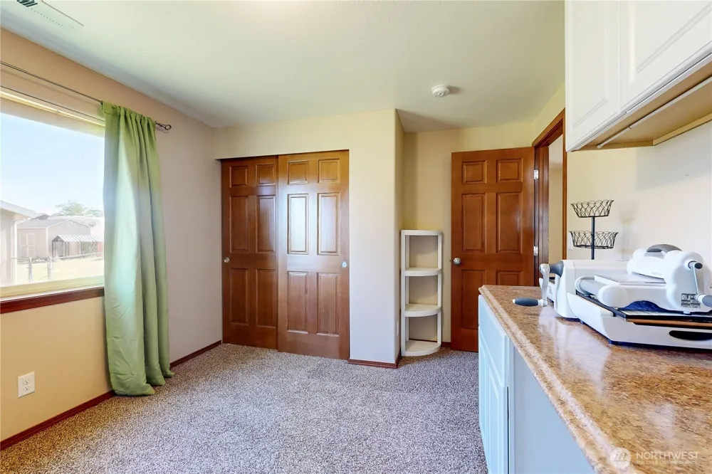 107 S Hill Street Weston, OR 97886