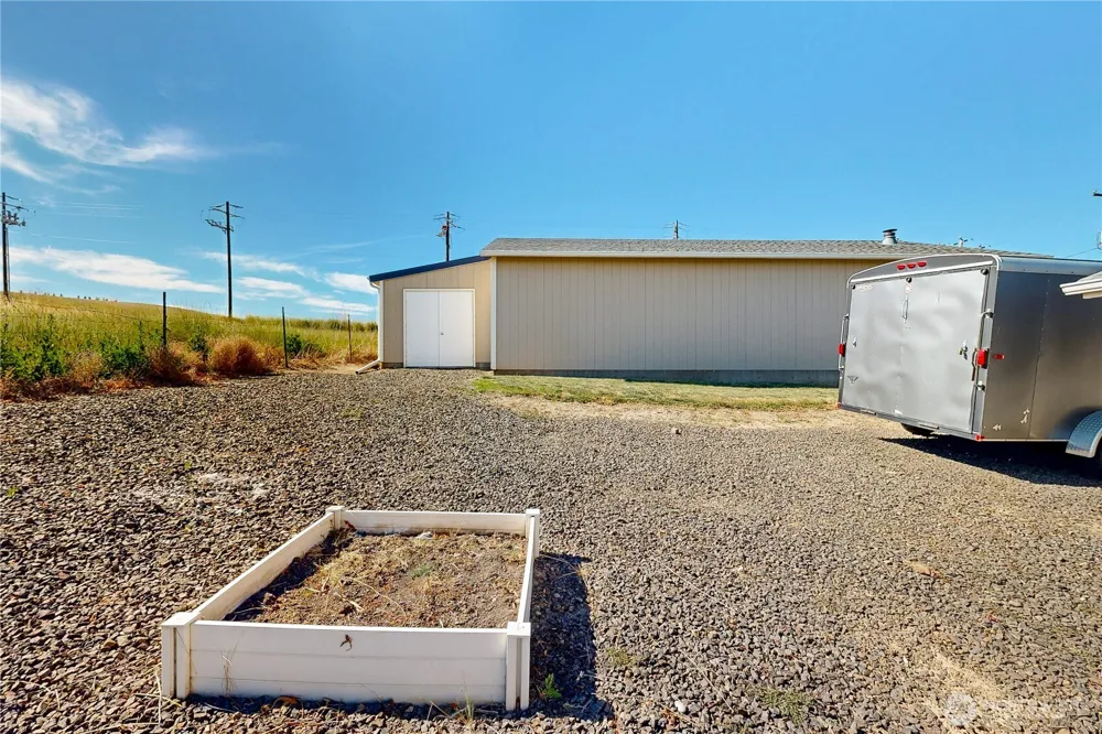107 S Hill Street Weston, OR 97886