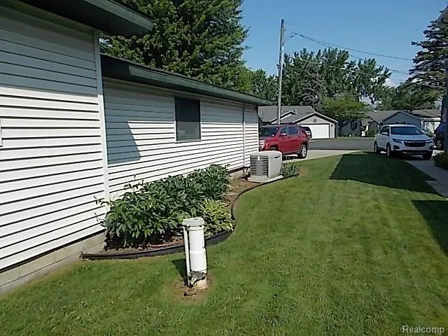 119 Pocahontas Trail Denton Township, MI 48651