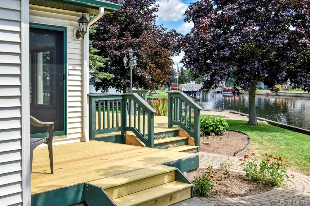119 Pocahontas Trail Denton Township, MI 48651
