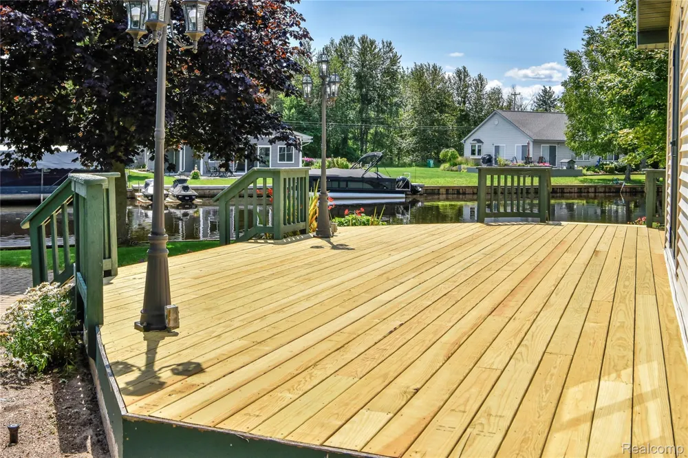 119 Pocahontas Trail Denton Township, MI 48651