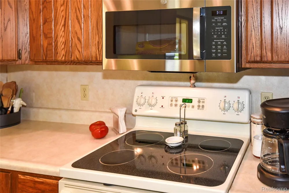 119 Pocahontas Trail Denton Township, MI 48651