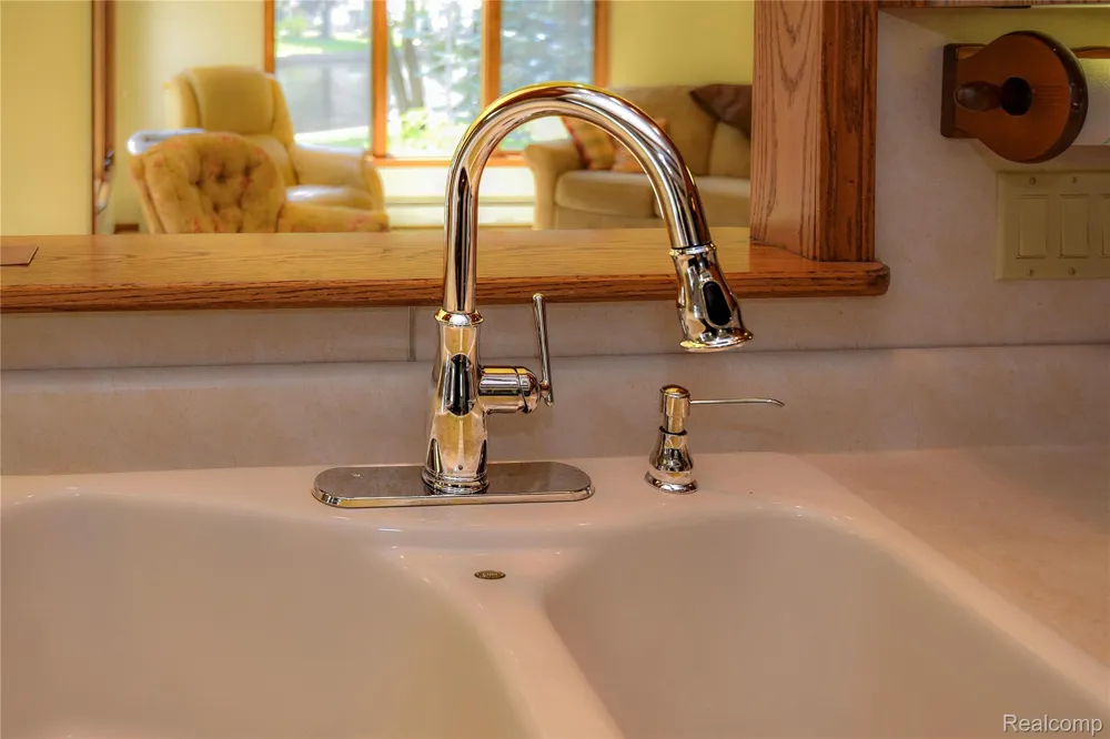 119 Pocahontas Trail Denton Township, MI 48651